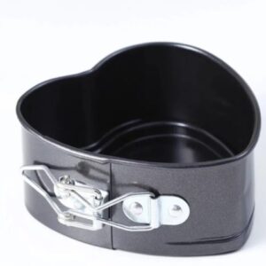 The heart-shaped pan live slipknot non stick baking cake mold bottom pan cake DIY disc baking tools