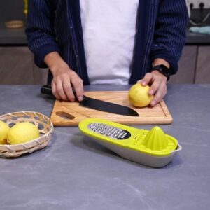 Multifunctional juicer grater two in one kitchen gadget home manual lemon squeezer