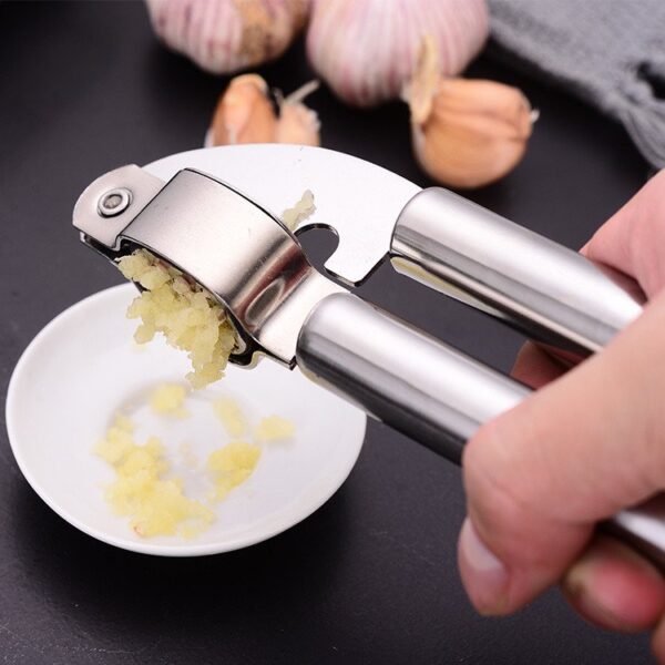 Stainless Steel Garlic Press Household Garlic Garlic Press Manual Garlic Press Creative Kitchen Tools - Image 2
