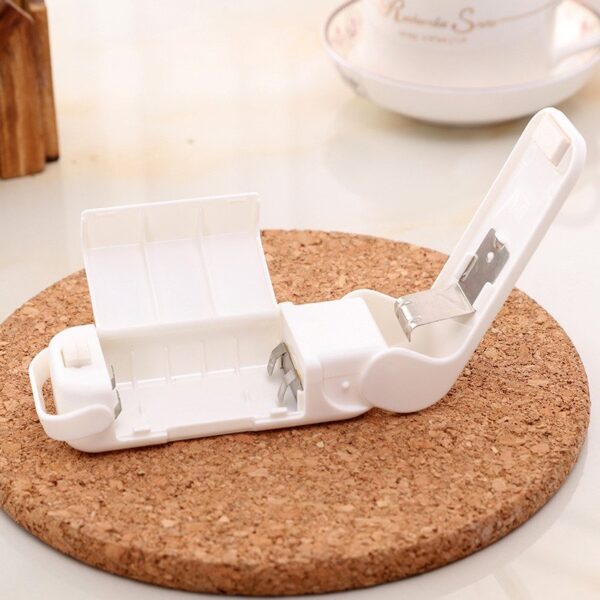 Mini Portable Sealer Heat Bag Sealing Machine Package Sealer Bags Thermal Plastic Food Bag Closure Packing Kitchen Accessories - Image 9